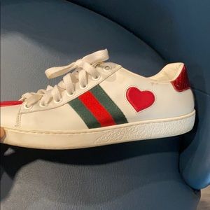 Gucci sneakers